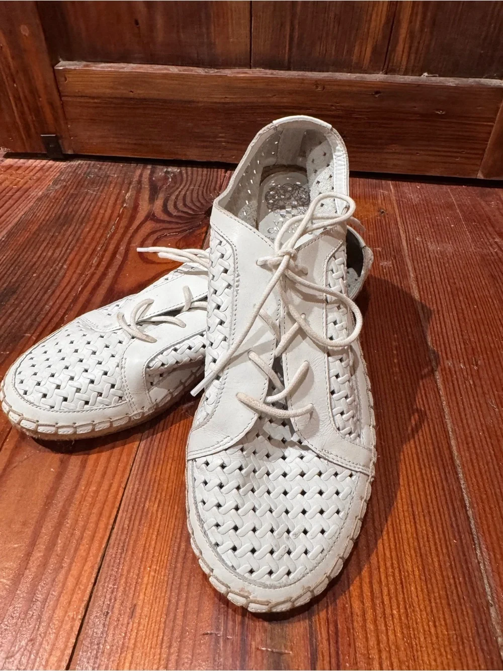 Vince Camuto Women’s White Woven Leather Lace-Up Espidrille